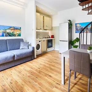 Apartamento House Navigli In The Heart Of The Naviglio Grande, Milán